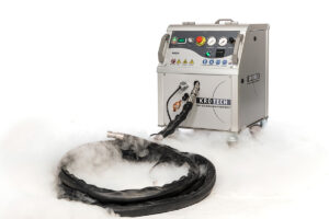 droogijs-reiniging-machine-kt30-en-droogijs-krotech-vriezenveen